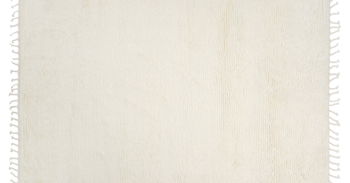 santiccioli.com | Carl Hansen & Søn Cave | Rug