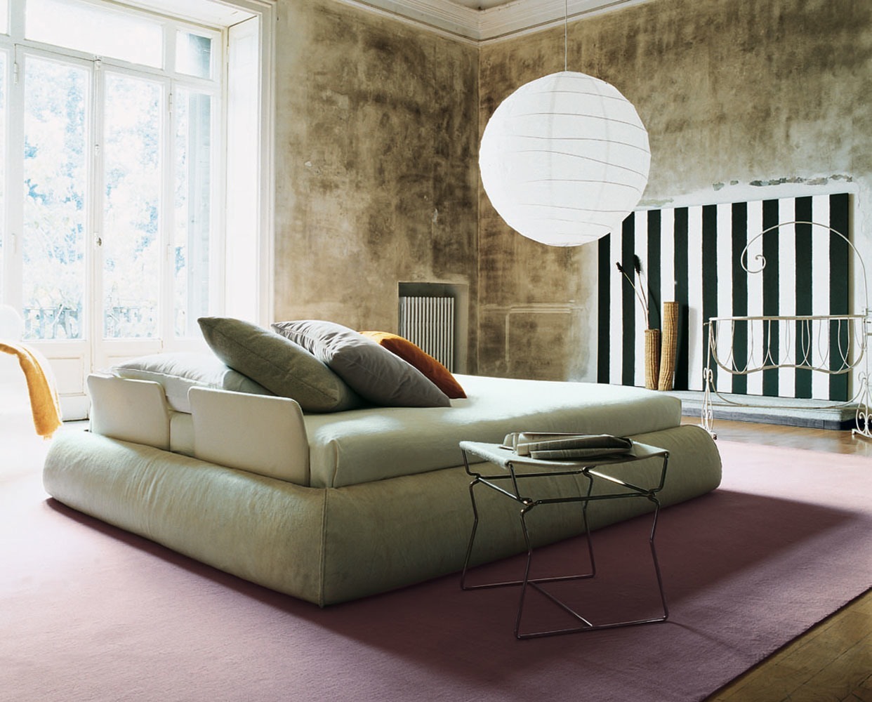 santiccioli.com | B&B Italia Pyllon