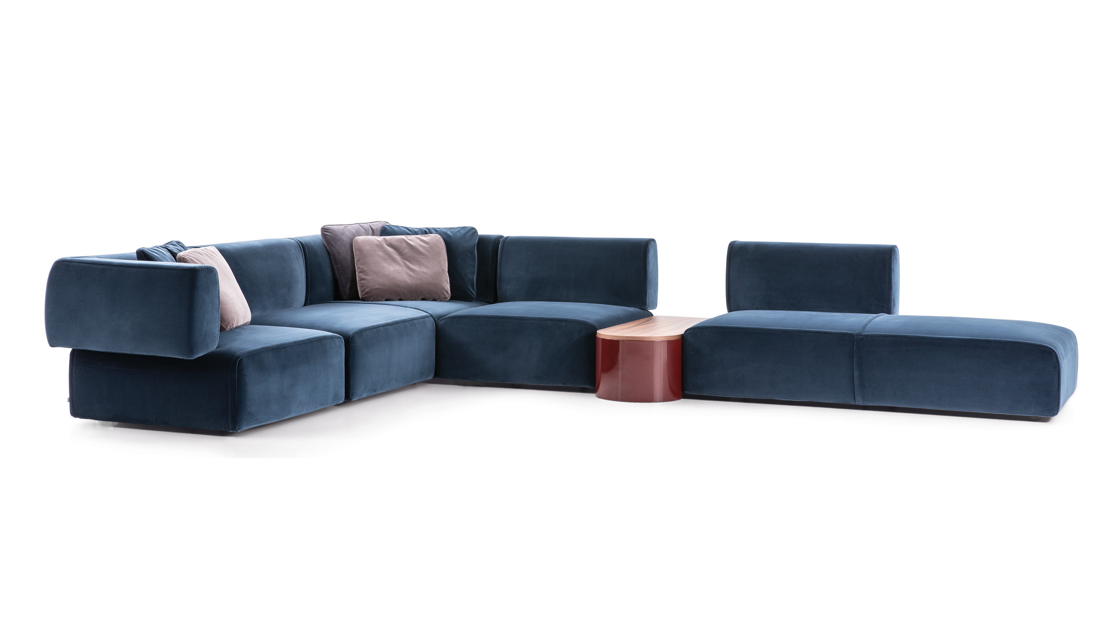 santiccioli.com | Cassina Bowy Sofa
