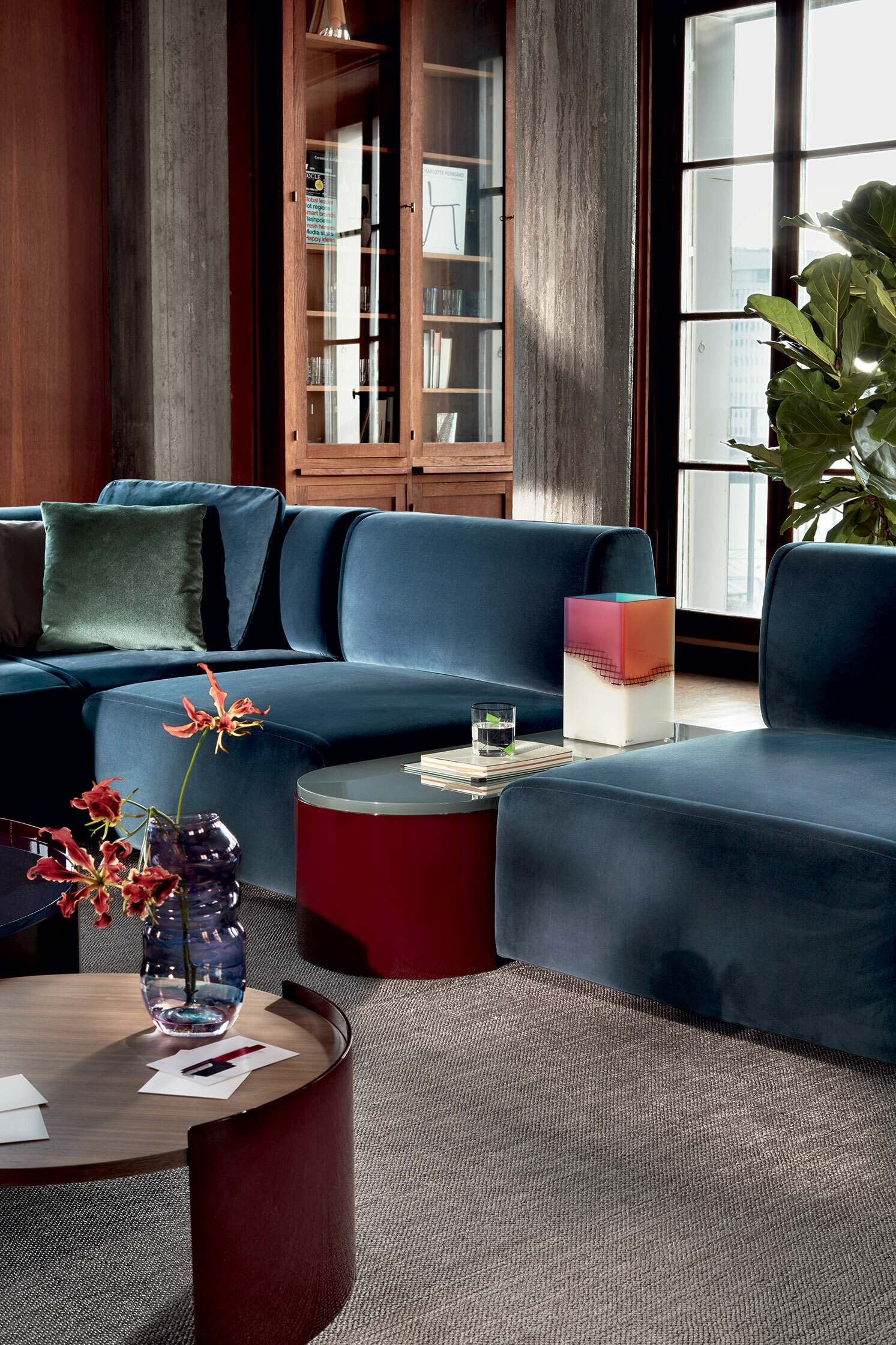 santiccioli.com | Cassina Bowy Sofa