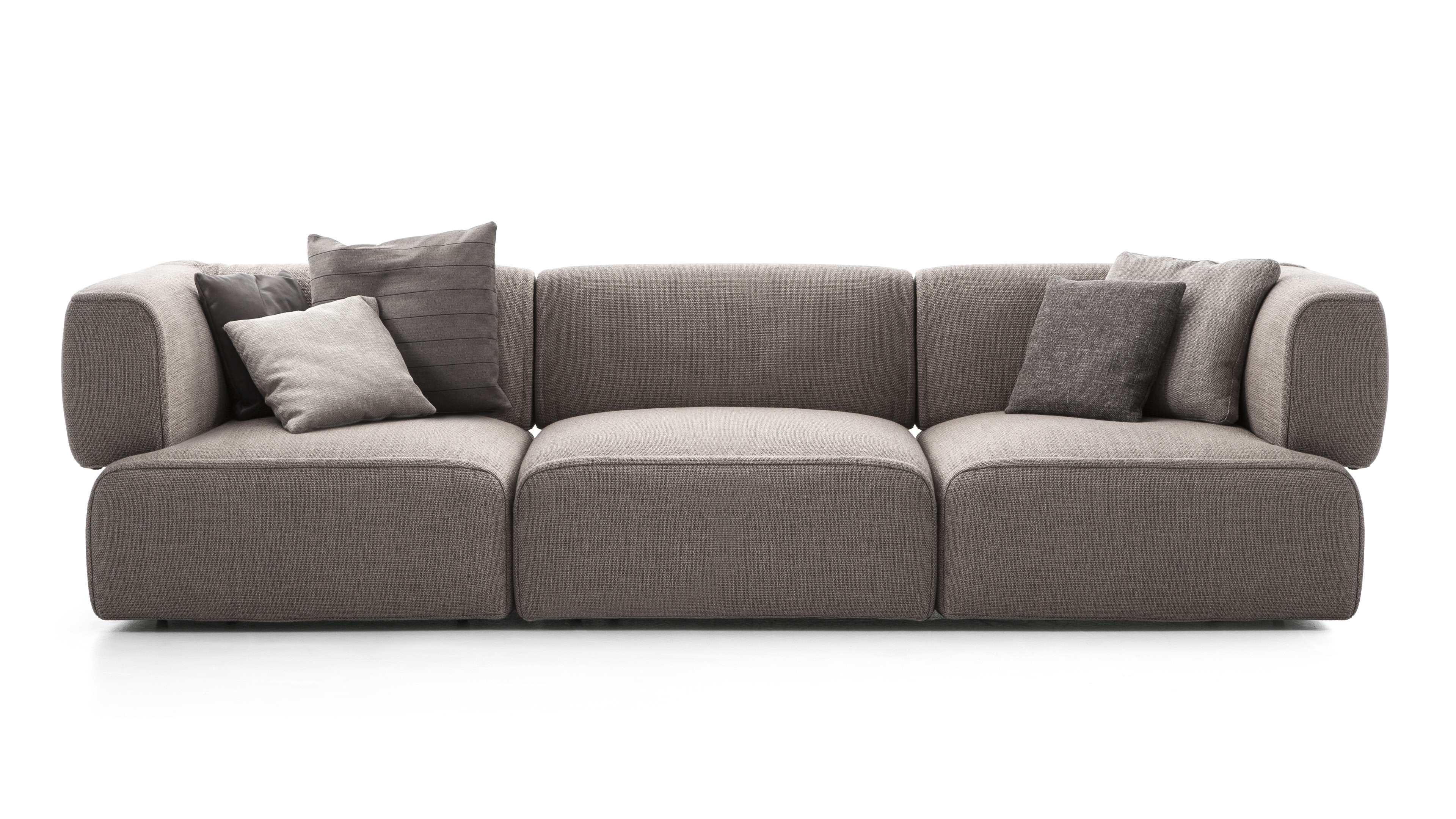 santiccioli.com | Cassina Bowy Sofa